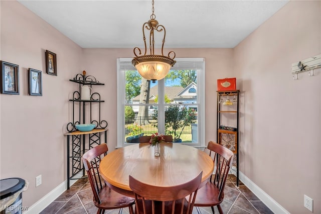 1909 N Nan Ave, Lakeside-Marblehead, OH 43440 - dining room with baseboards