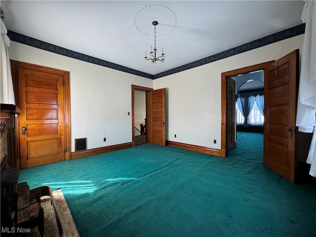 unfurnished room featuring carpet flooring