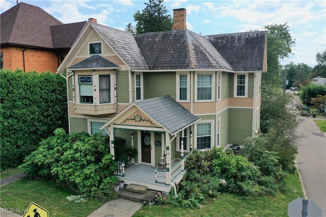 view of front of property with a porch