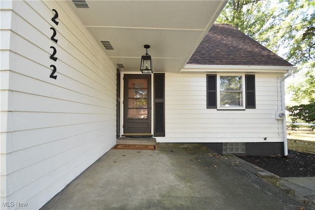 view of entrance to property