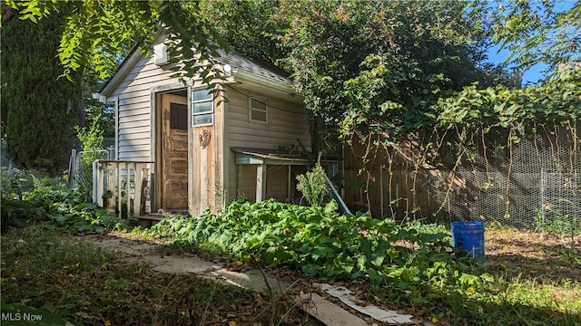 view of outbuilding