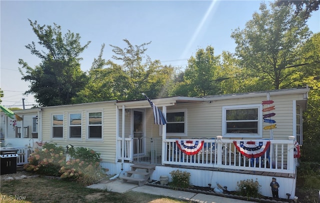 view of manufactured / mobile home