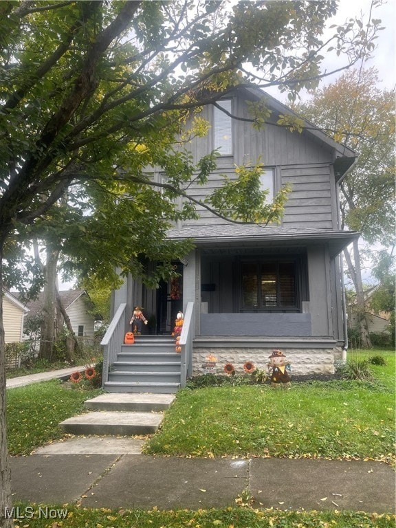 view of front of home featuring covered porch