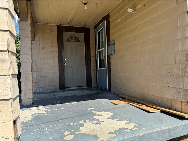 view of doorway to property