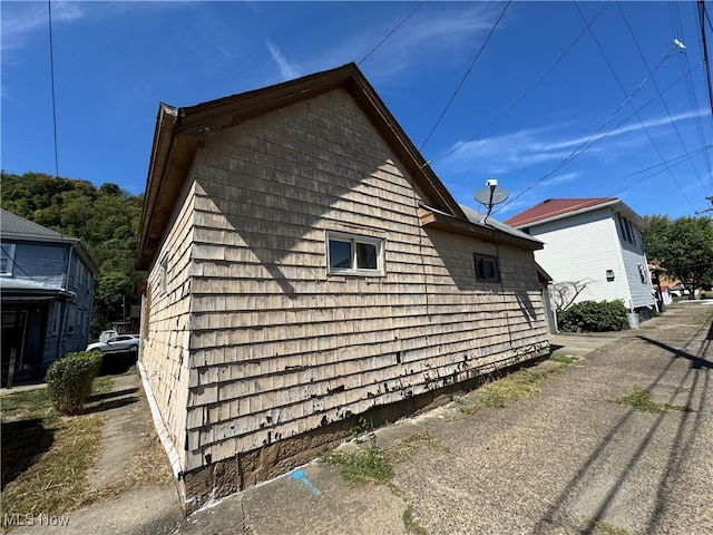 view of side of property