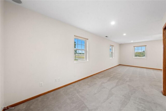 25 S Van Buren Ave, Barberton, OH 44203 - photo 19