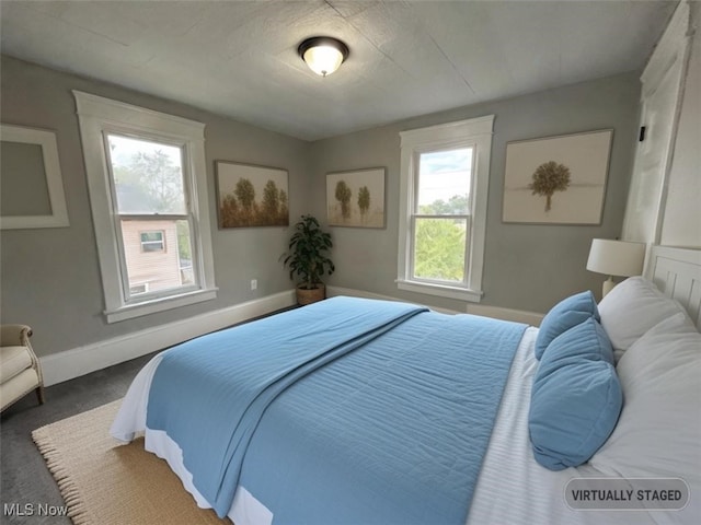 view of carpeted bedroom