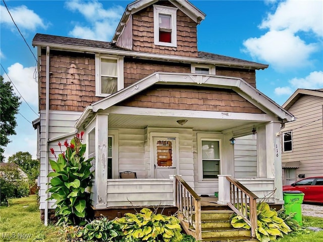 view of front facade featuring covered porch