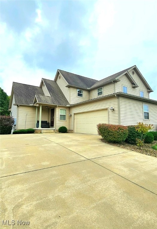 view of front of home featuring a garage