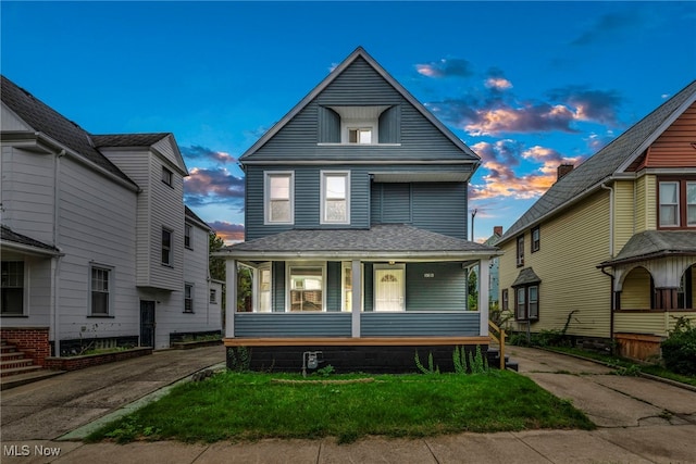 view of front facade featuring covered porch