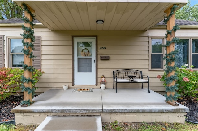 view of property entrance