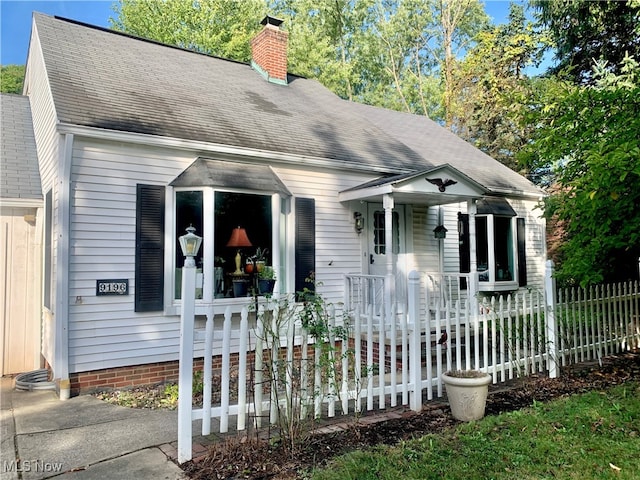 view of front of property