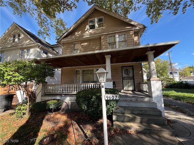 view of front of house featuring covered porch