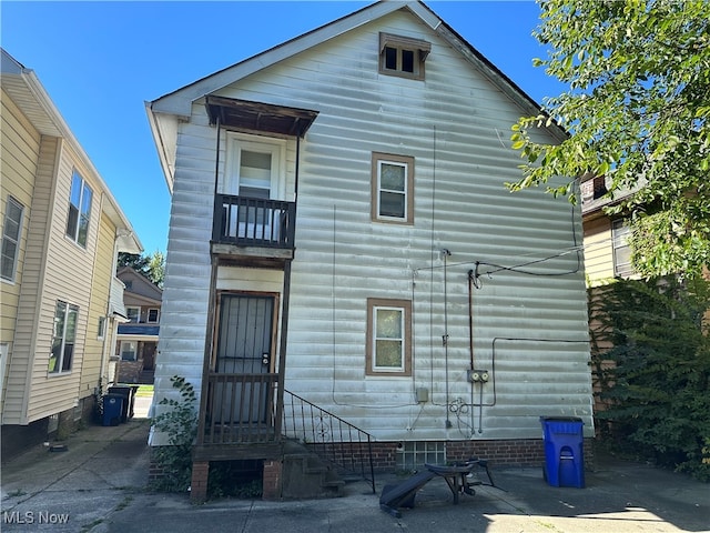 view of back of property