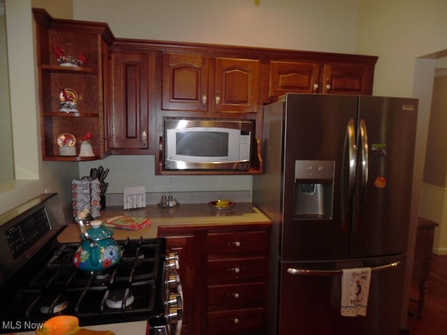 kitchen featuring stainless steel appliances