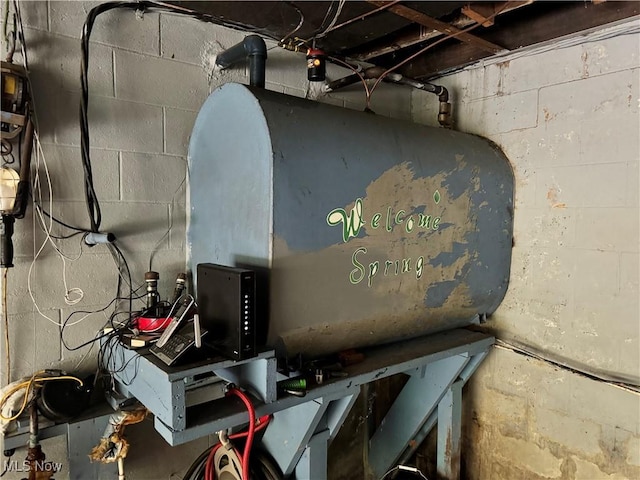 70571 Pine Hollow Rd, Bridgeport, OH 43912 - basement view of oil tank