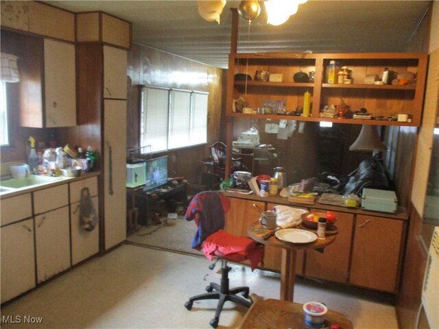 8209 Russell Ln, Cleveland, OH 44144 - photo 8