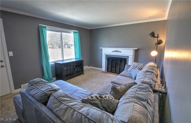 living room featuring carpet flooring and crown molding