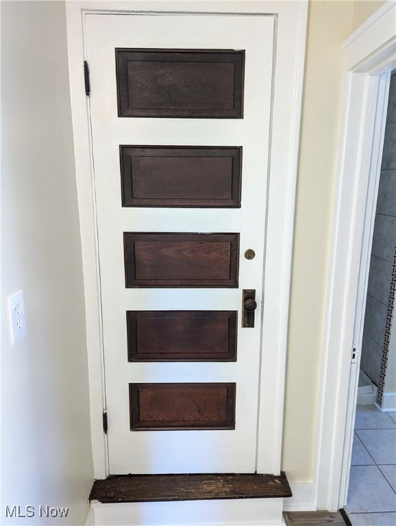 room details featuring tile patterned flooring