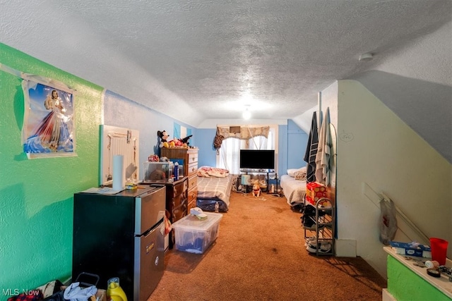 interior space featuring lofted ceiling, carpet flooring, and a textured ceiling