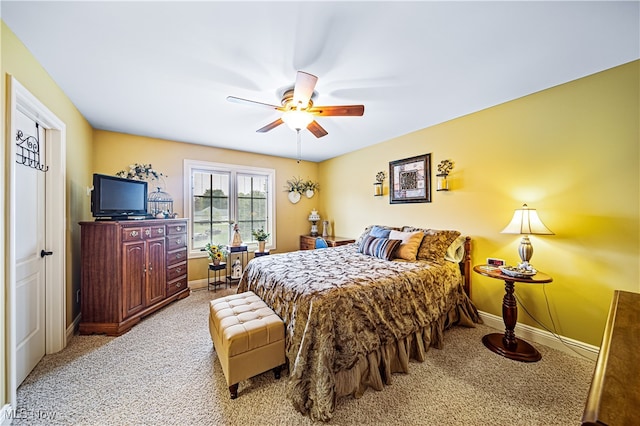 bedroom featuring carpet and ceiling fan