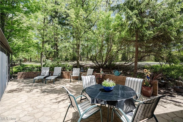 27500 Cedar Rd Unit T-8, Beachwood, OH 44122 - view of patio / terrace