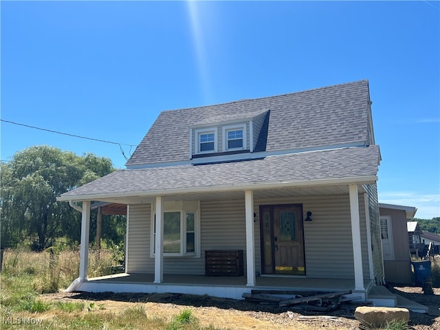 view of front facade featuring covered porch