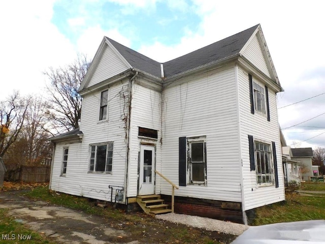 view of front of home