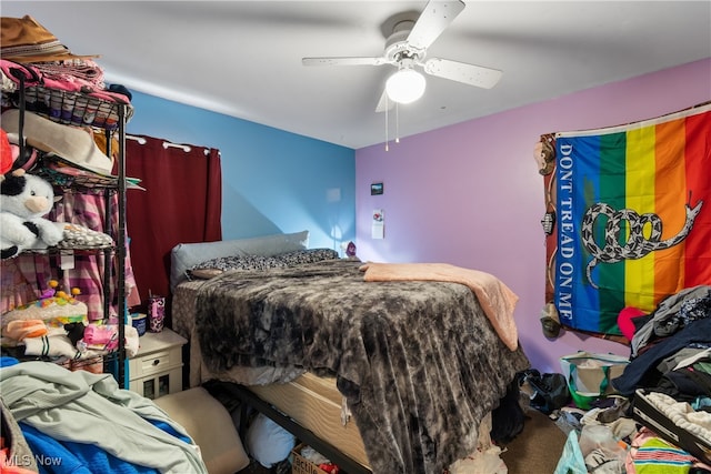 bedroom with carpet floors and ceiling fan