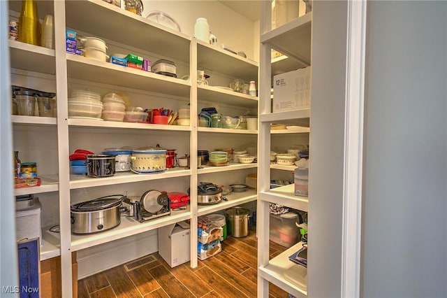 12291 Arbor Creek Dr, Strongsville, OH 44136 - view of pantry