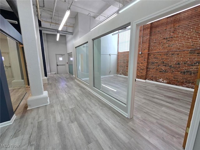 1667 E 40th St, Cleveland, OH 44103 - photo 12
