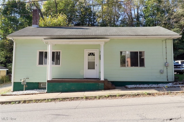 view of front of home featuring a porch