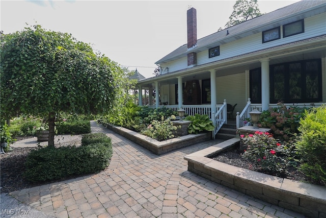 exterior space featuring a porch