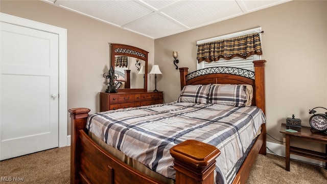 view of carpeted bedroom