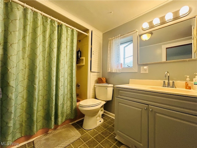 full bathroom featuring shower / bath combination with curtain, toilet, and vanity