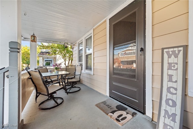 view of patio featuring covered porch