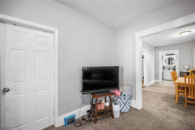 1633 Hopkins Ave, Lakewood, OH 44107 - living area featuring carpet flooring and baseboards