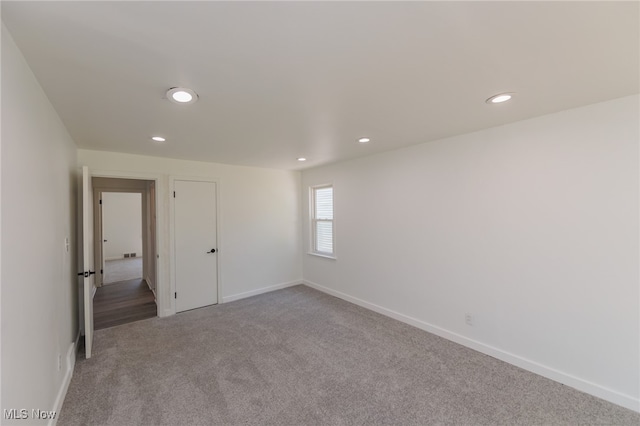 view of carpeted spare room