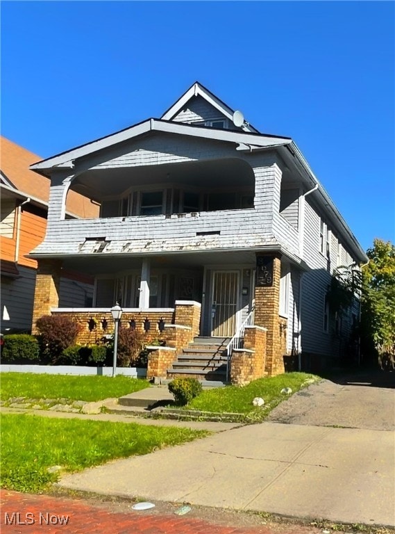 view of front of house