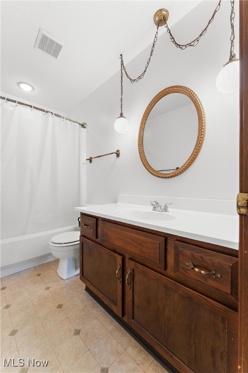 full bathroom featuring vanity, toilet, and shower / bathtub combination with curtain