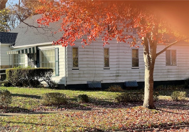 view of property exterior