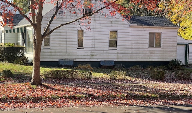 view of home's exterior