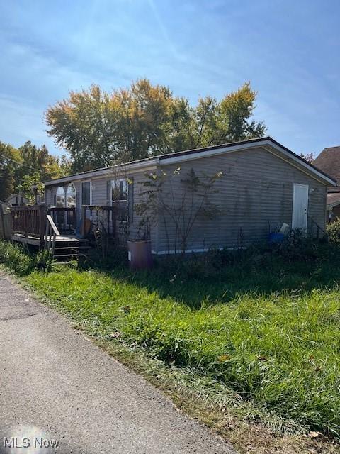 7965 Waterworks Hill Rd SE, Uhrichsville, OH 44683 - photo 2