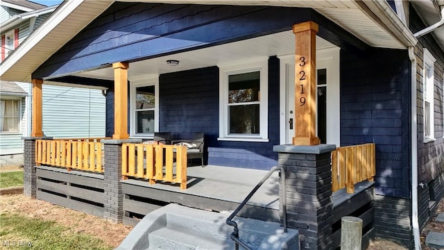 3219 11th St SW, Canton, OH 44710 - exterior space with a porch