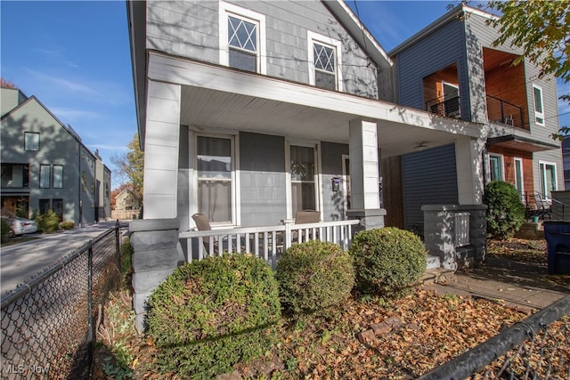 view of front of home featuring covered porch