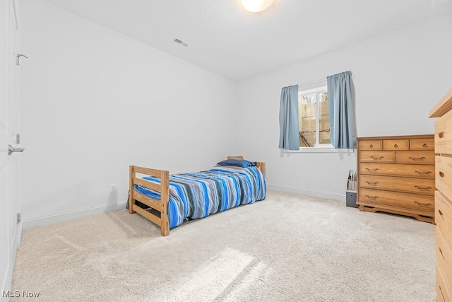 bedroom with carpet flooring