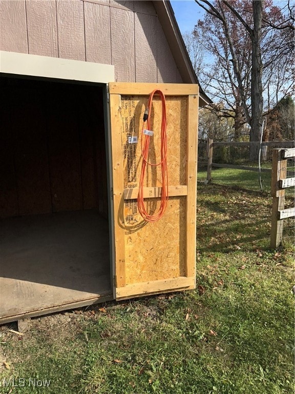 view of outbuilding