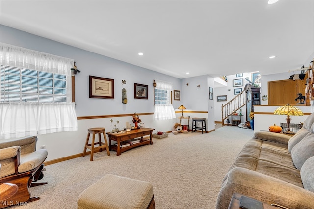 living room with carpet