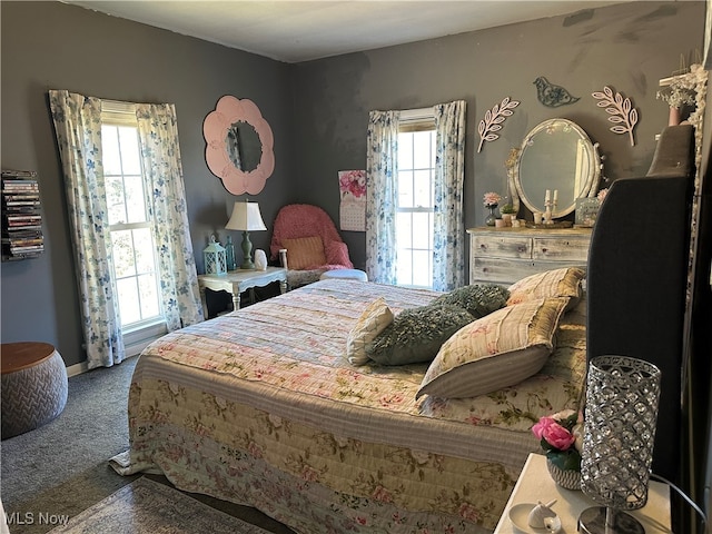 view of carpeted bedroom