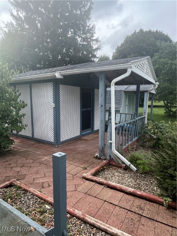 view of patio with covered porch